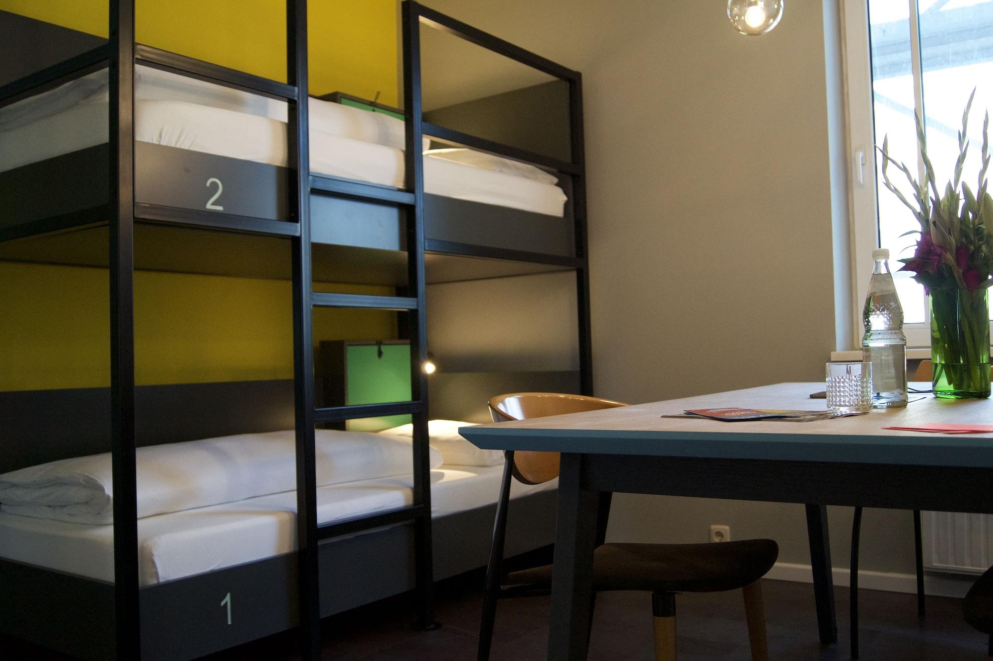 Grand Urban Albergue