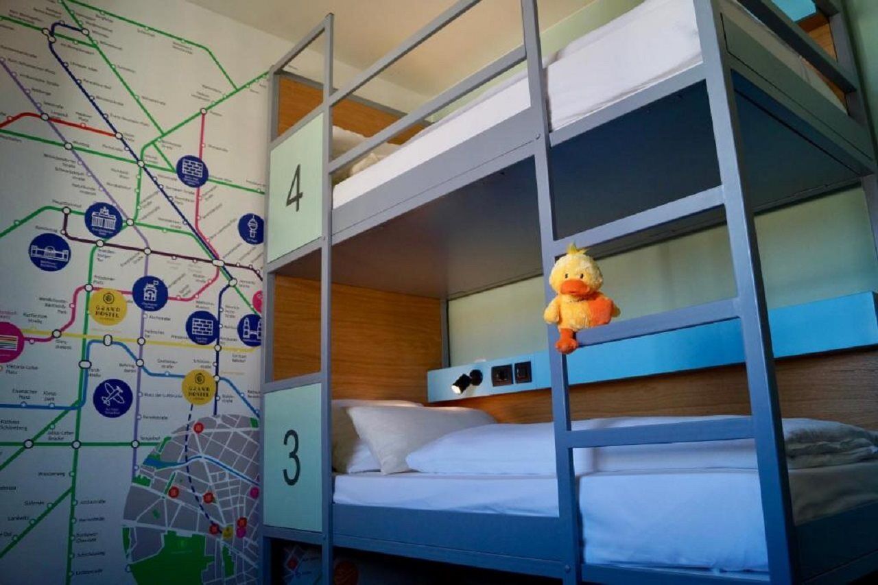Grand Urban Albergue